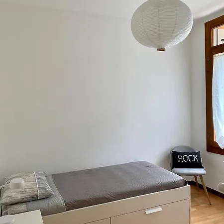 House Di Jacquard Schio